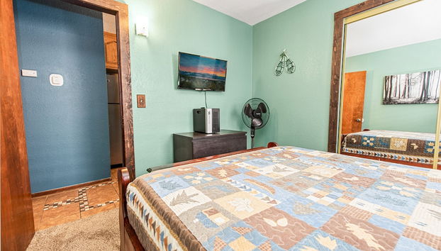 Ponderosa Hill Cabin - Foto 3, Habitación