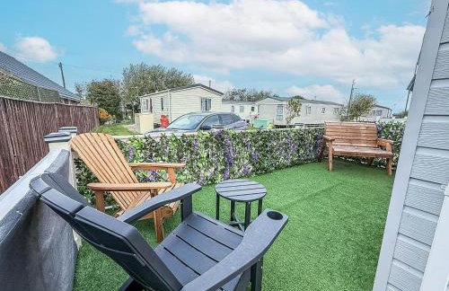 Stunning Caravan With Large Decking At California Cliffs In Norfolk Ref 50001Oc - Foto 22