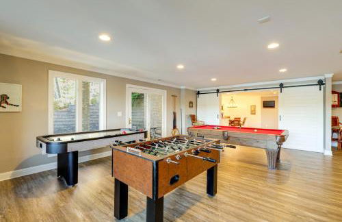 Lakefront Haven with Hot Tub and Game Room in Hickory! - Foto 28