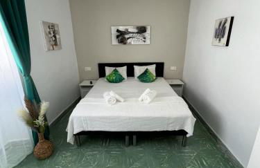 San Antonio - Photo 3