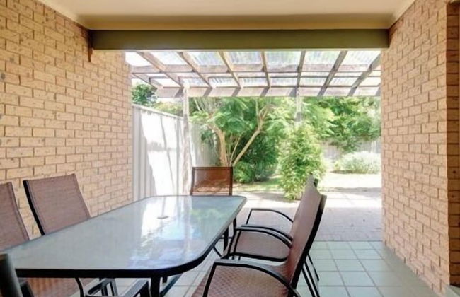 Bombora at Fingal Bay - Photo 6