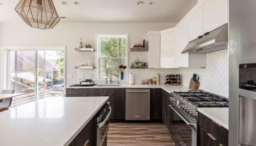 Comfy Family Home, Walkable Neighborhood + Patio! - Foto 2