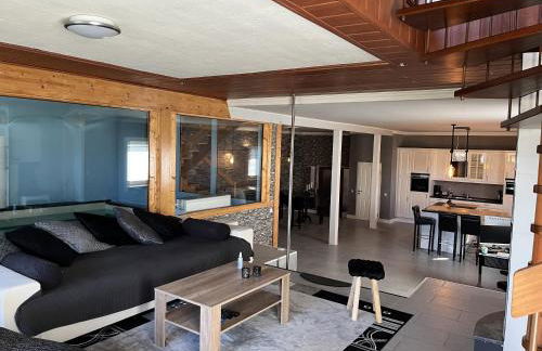 Traumscheune mit Pool, Kamin und privatem Spa - Photo 7