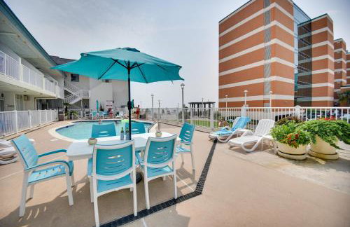 Chic Virginia Beach Retreat - Pool, Steps to Beach - Photo 24