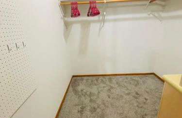 Family friendly, 3 bedroom house, with king bed for up to 15 - BBQ - Internet - jet tub - Foto 14