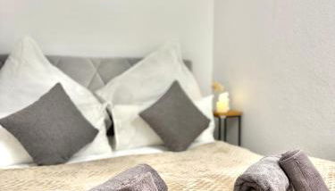 REGENCY Apartments - Traumhafte zentrale 40m2 Wohnung mit Kinoleinwand, WiFi und Netflix - Foto 4, towels