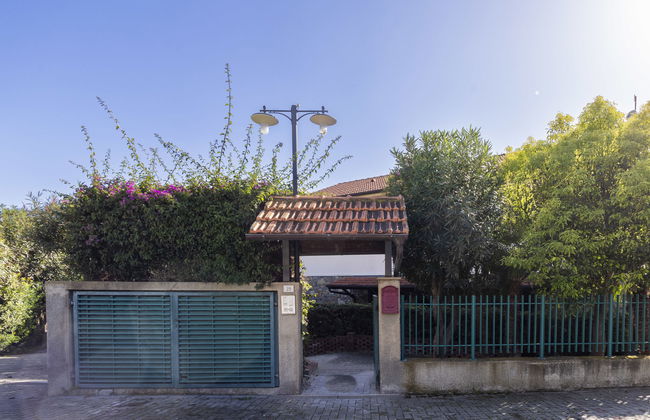 2 bedroom Apartment in Cipressa with swimming pool and garden - Photo 33