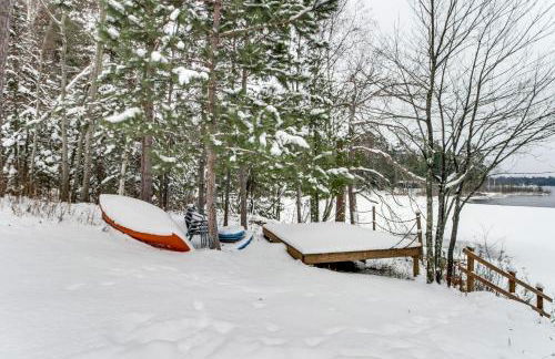 Dock and Foosball Esquagama Lake Family Cabin - Foto 29