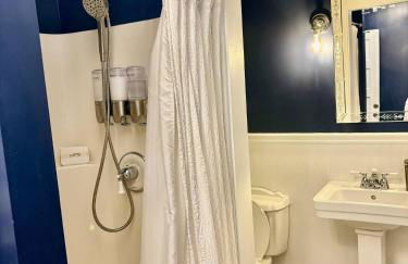 NEW! Updated South Hill Craftsman Sleeps 12! - Foto 58