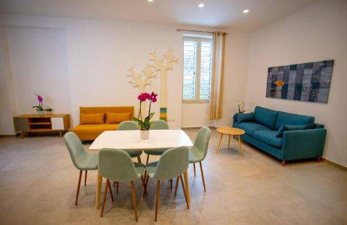 Cosmo 38 Luxury Apartments - Free Parking - Photo 49