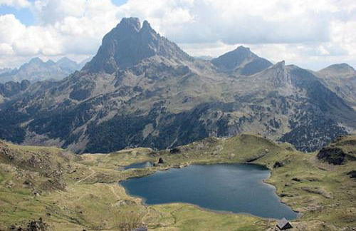 Ossau T2 5 personnes 1 chambre draps serviettes inclus parking moustiquaires tout confort près du ski - Foto 30