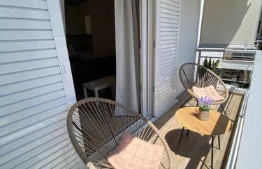 Sea Through Apartment Anavissos - Foto 10