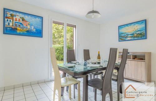 Maison Évasion - Piscine, Jardin & Barbecue - Foto 13