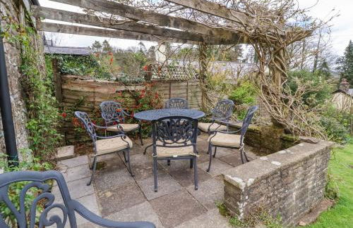 Greenslades - Photo 32