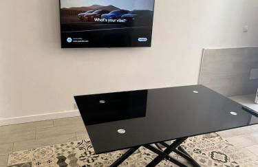 HERMOSO PISO a 3 min de la ESTACION DE BUS Y TREN AVE - Photo 9