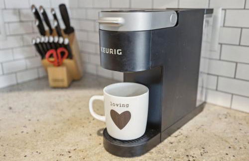 East Nashville Sweetie Near to Downtown 2 Bed 2 Bath with Fenced Yard 30 or more Days by SkyRun Nashville - Foto 56