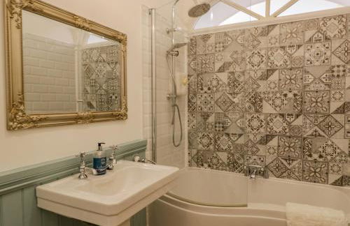 Danes Court - Foto 24