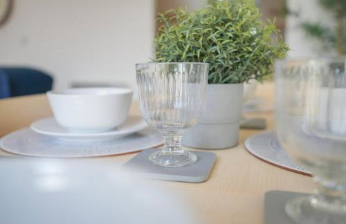 Stylish Apartment with Private Parking - Foto 20