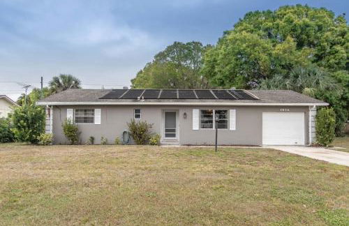 Boho retreat w pool & beach access - Foto 43