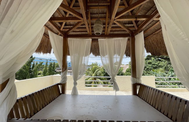 Palms Cove Resort - Photo 31