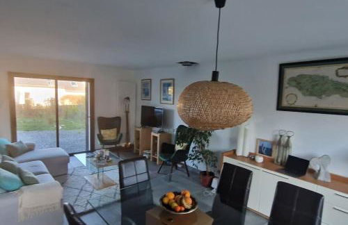 Maison moderne et chaleureuse, emplacement idéal - Foto 1