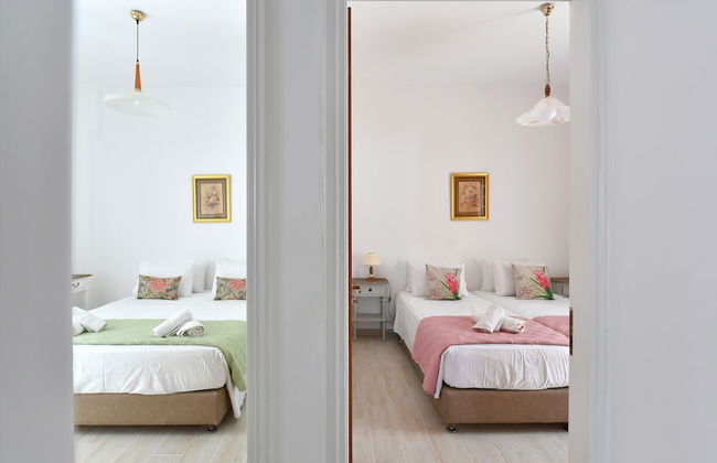 Hara Studios and Apartments - Photo 17