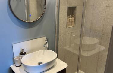 Firth View 2 - Country Escape with Sea Views of Arran! - Foto 28