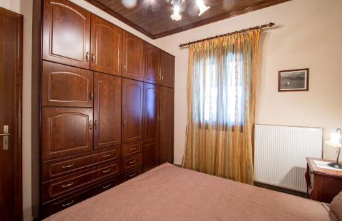 Konstas Stone Island House in Meganisi - Photo 21