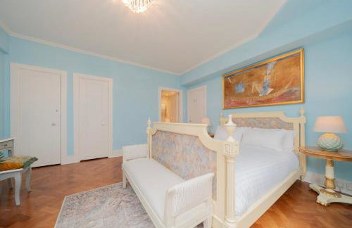 The Grande Mayfair Apartment - Photo 31