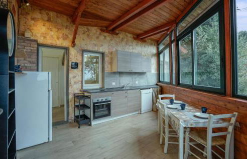 Gorgeous Apartment In Capezzano Monte - Foto 4