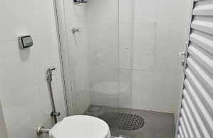 Linda Casa Nova e com piscina - Foto 15