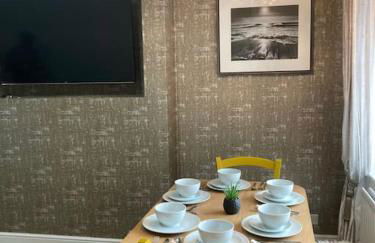 Rockley Green House - 3 Bedroom Home in Liverpool - Foto 2