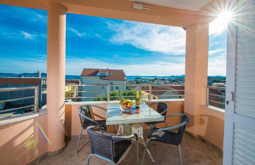 Villa Zdenka with heated pool - Photo 79