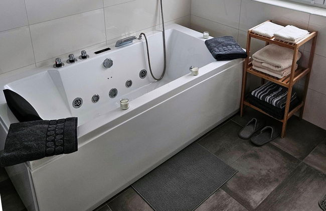 Holiday Apartment With Sauna - Photo 10