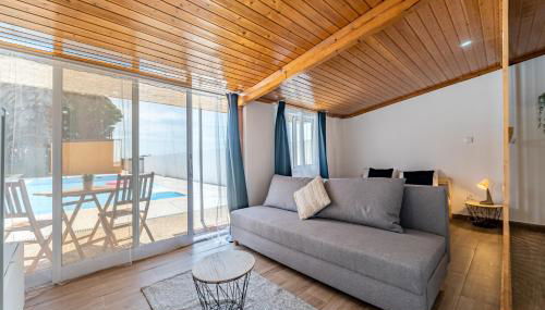 Wake up with the Sea Breeze- House with pool AP1 - Photo 2