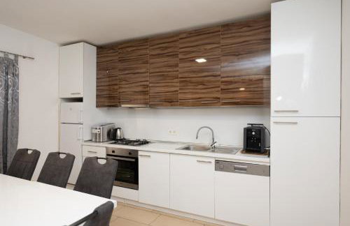 Holiday Home Luka Pridraga - Foto 16