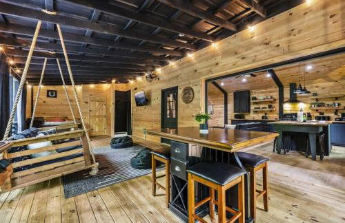 Black Bear Lodge - Fire Pit - Hot Tub - Foto 3