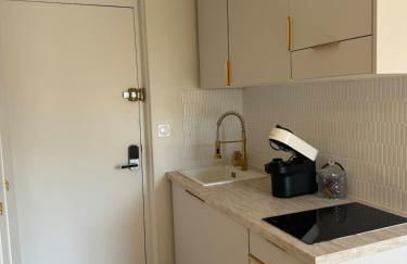 Elegant studio between train station and city center - Foto 13