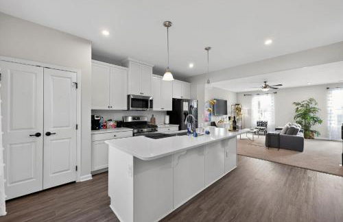 Capernaum Sanctuary - Minutes from Fenton, WakeMed, UNC Rex, RDU, RTP & Downtown - Foto 6