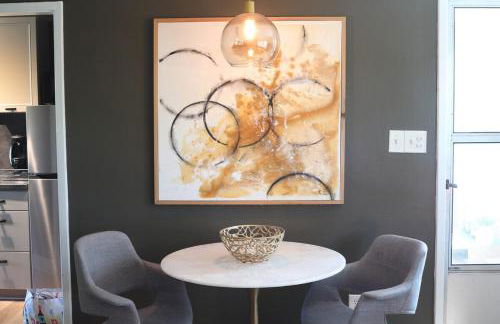 Stylish Modern Apartment in Cameron Village - Foto 16