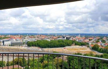 SUITE-XXI City View Hotelturm Augsburg - Foto 34