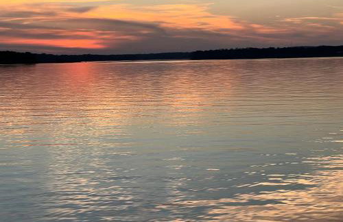 Lakefront Oasis with Private Boat Dock on Lake Palestine - Foto 45