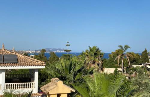 Villa Amarilla 4 Bed 3 Bath private pool - Photo 31