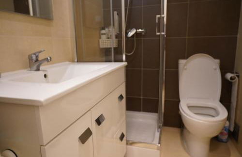 Always on the way - Road Home in Montijo, Lisbon - Foto 20