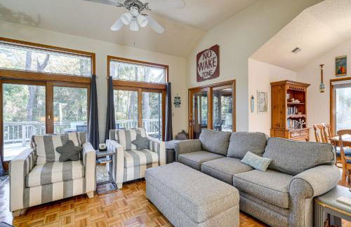 1 Mi to Beach Access Southern Shores Gem with Deck - Foto 6