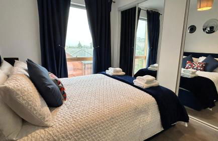 Elegant Modern 2-Bed Apartment steps from Belfast City Centre - Foto 27