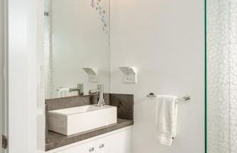 Lagoon Living Offsite and Family Retreat! - Foto 21