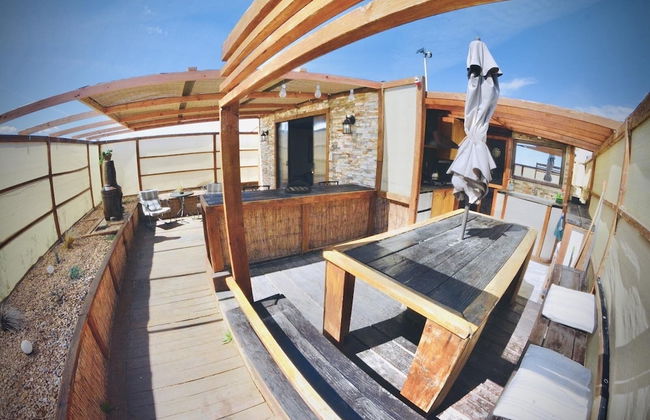 Unique off Grid Desert Retreat, California, USA - Photo 17