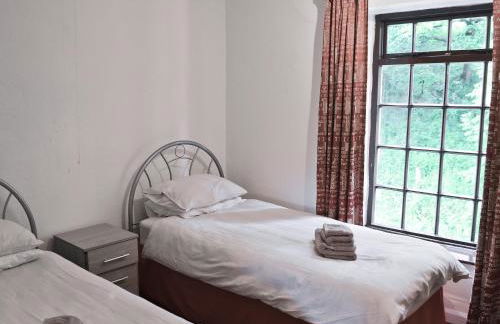 Wood Cottage - Photo 18