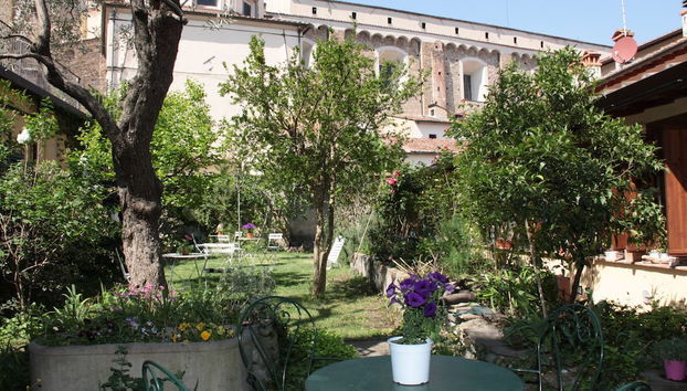 Oro Fine Studio in quiet Residence with Garden and Rooftop - Foto 2, Imagen principal